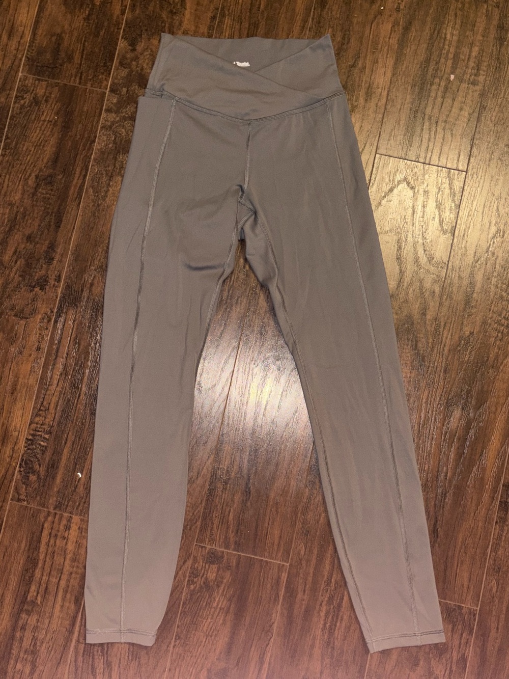 Social Tourist Cross Waist Leggings